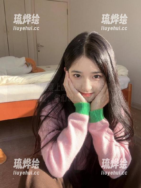 我桌上的汉堡和51吃瓜的下载地址，你们说哪个更香？