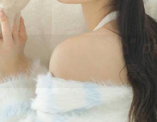 “51吃瓜中心”app，让我陪你一起八卦到天亮。