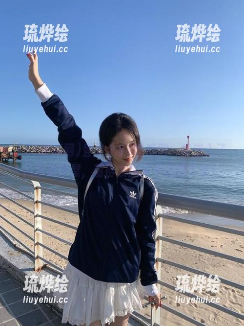登录个51吃瓜网，像进入了八卦糖果屋，甜得发腻又不想停下来！