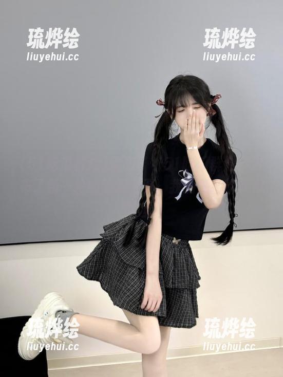 别忘了“51吃瓜群众”发布了新一轮的脑洞大开，我的思绪都飘得老远。