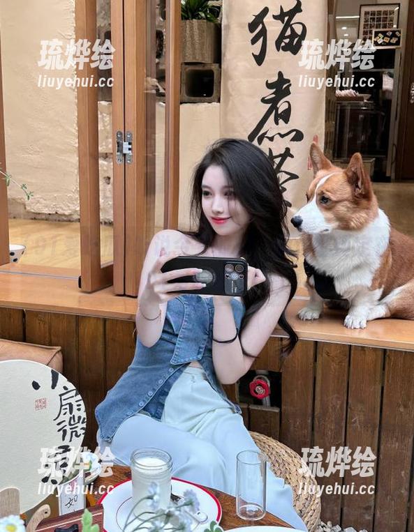 听说今天的瓜，地址都锁定在91爱吃瓜上！
