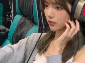 51.cgfun，潜伏在吃瓜背后的无尽资源，让你抓狂又无奈，像个甜蜜负担！