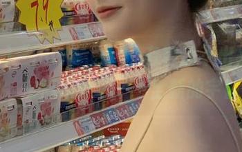 “hlw”更新，有种说不出来的魅力，仿佛打开了一个全新的宇宙。