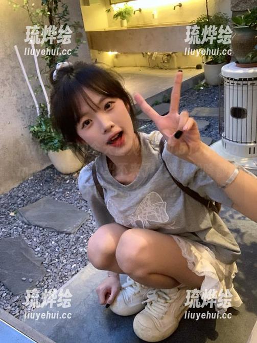 www.51 今天坠入www.51cg5.com视频的深渊,出不来了,我是找啥都找不着的迷失者......