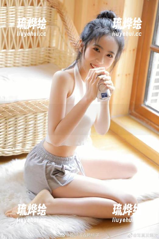 如果不在“www.黑料”分享八卦，真的是亏到家了，哈哈！