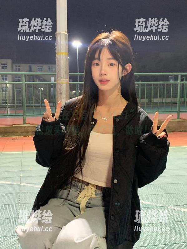 我现在只有“zztt21”视频能让我放买烦恼，够疗愈，哈哈！
