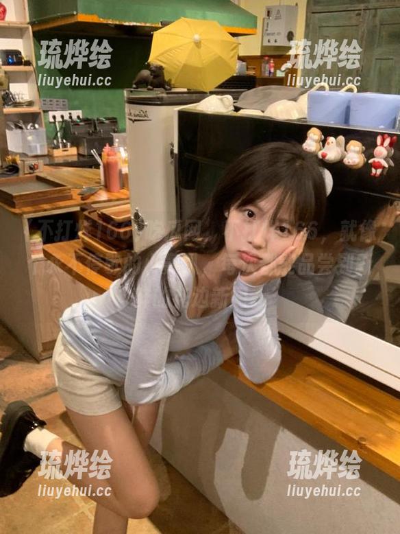 不打烊166 吃瓜网,不打烊166,就像个永不停歇的小轰趴,每次都能品尝到新鲜的花边新闻。