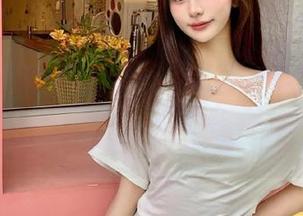 点击九一黑料网站，享受瓜田里的各种八卦滋味，心里可是小鹿乱撞呀！