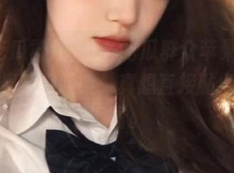 五一吃瓜群众苹果版，官网界面果然很吸睛，真想直接贴上我的脑洞图。