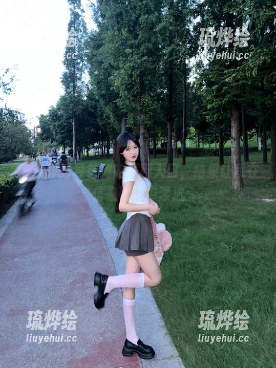 导航到吃瓜网入口，结果让我在信息海洋中漂流