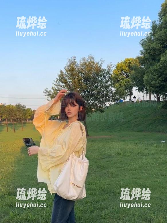 “国产黑料”app：吃瓜的同时，感受内心的小剧场
