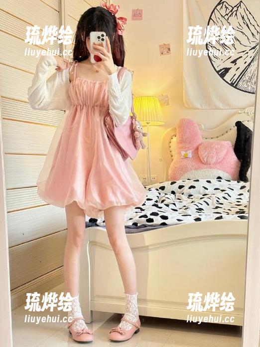 免费获得网红黑料包，真是打开新世界的大门，哪里好奇哪里去！