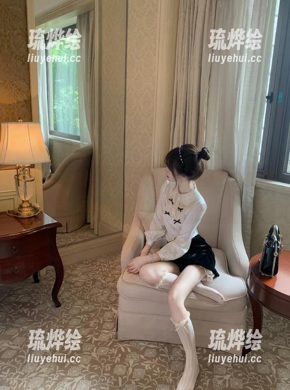 黑料不打样，直达热搜新神话，你信不信都得看！
