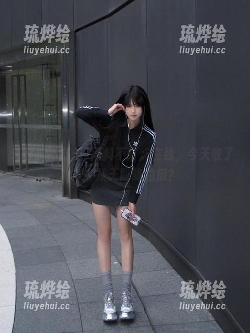 黑料不打烊在线，今天收了多少从天而降的瓜？