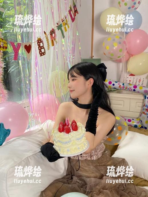 今天的你，又在“黑料吃瓜”app上在线追啥新消息？