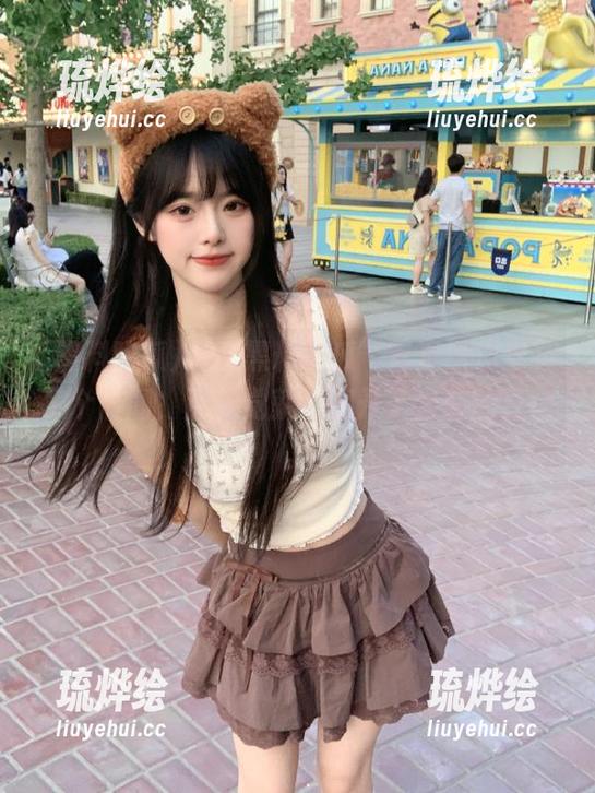 黑料吃瓜 当“黑料吃瓜”首页给你推荐了个旧闻,那感觉就像翻开了尘封的日记。