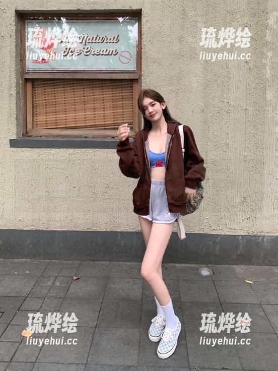 吃瓜已成习惯，黑料吃瓜网为你勾勒出一条永不迷路的幽默路线！