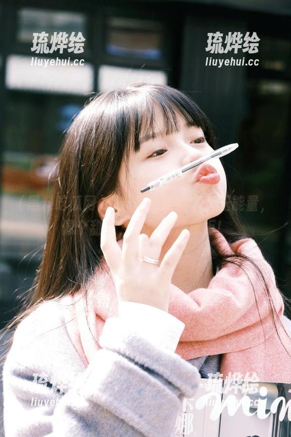 黑料吃瓜网的永久正能量，像个甜点，让你无法抗拒！
