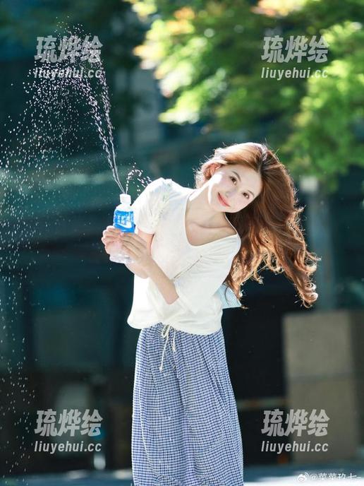 黑料正能量在线：排行榜审美大比拼，你心目中的败犬