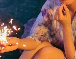 登录黑料社，躲在屏幕后面悄悄吃瓜，我可不想被同事盯上！